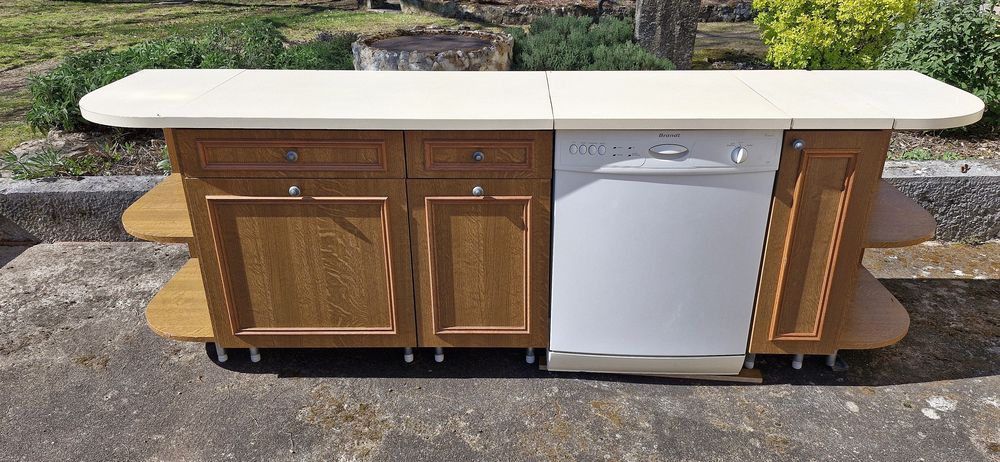 5 meubles bas de cuisine en bois avec lave vaisselle
Meubles