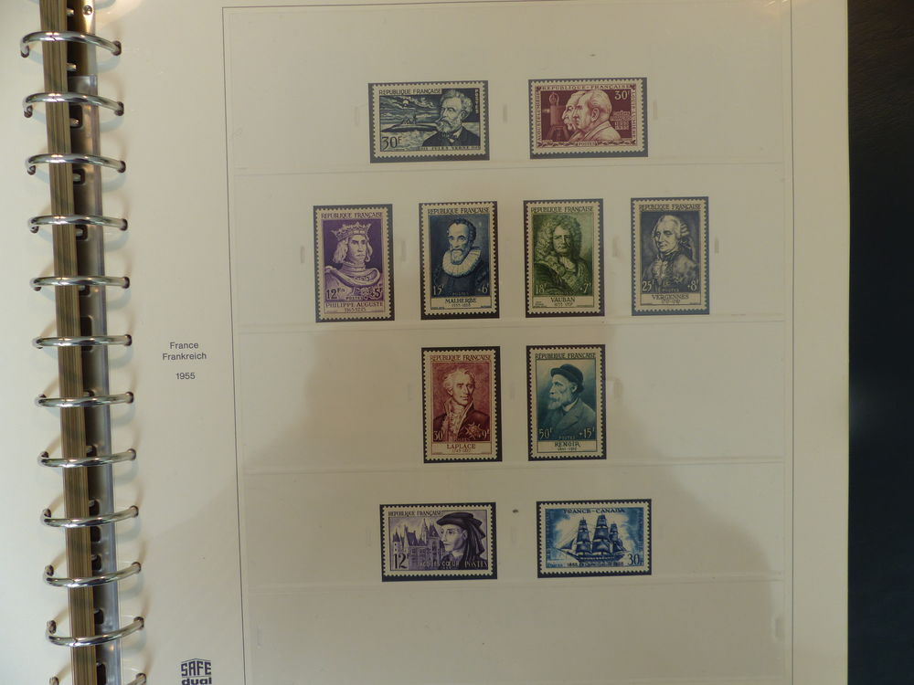COLLECTION COMPLETE DE TIMBRES NEUFS ** DE 1945 A 1960 