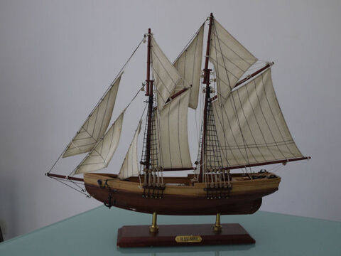 Nautique Maquette fait � la main Bateaux BLUENOSE 51 cm Villeneuve-Loubet (06)