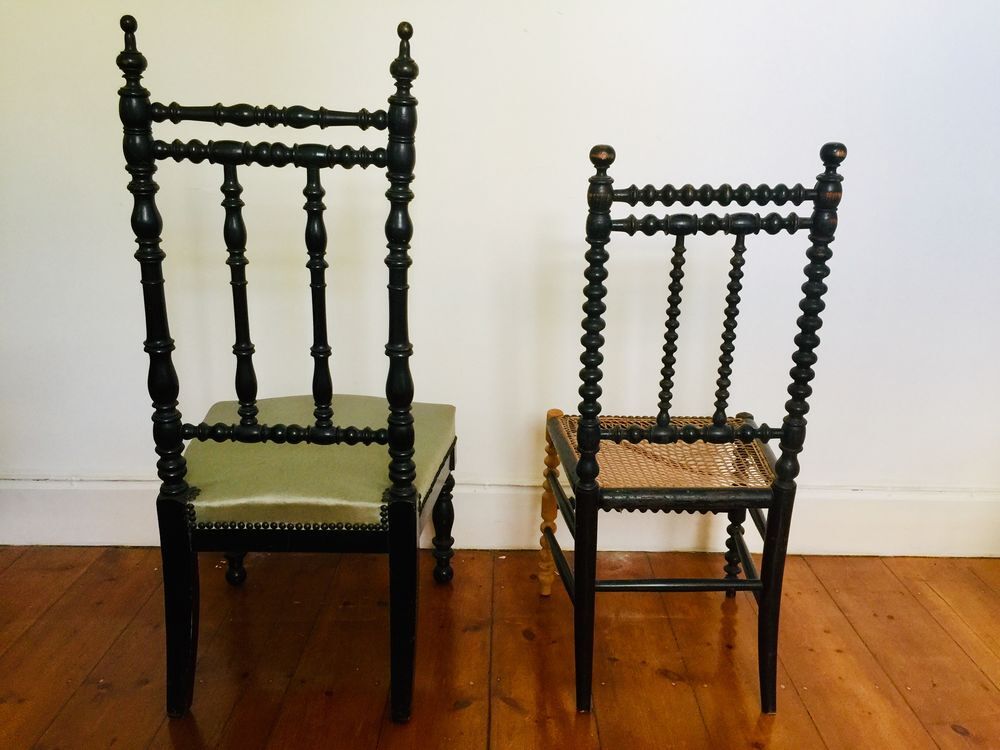 2 chaises Napol&eacute;on III laqu&eacute;es noir Meubles