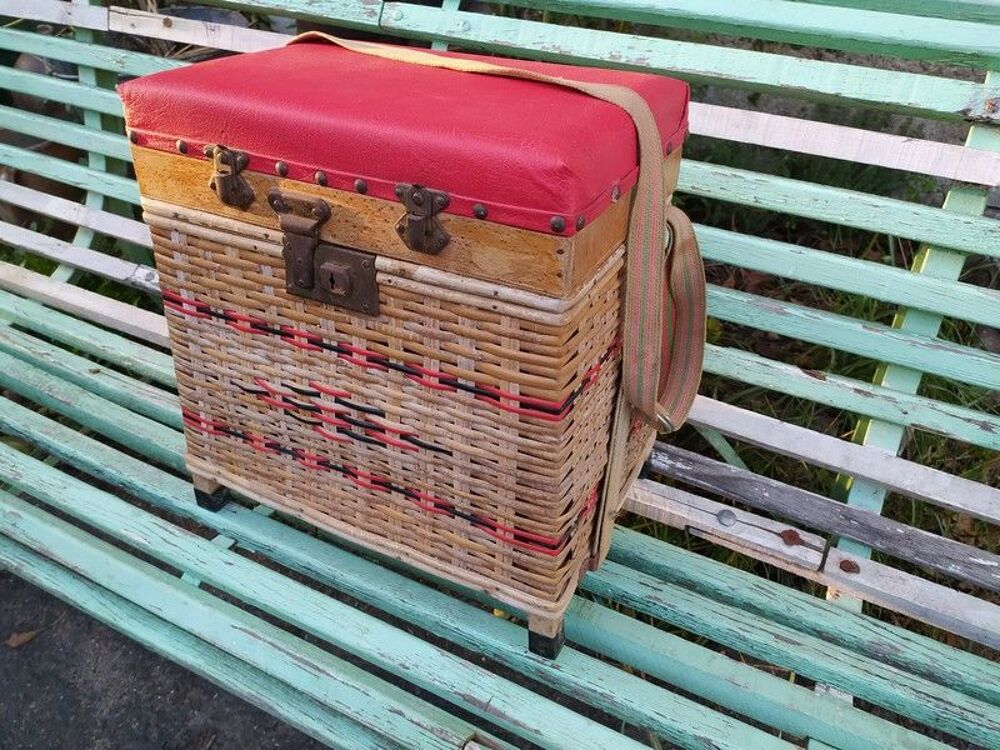 Ancien Si&egrave;ge Panier de P&ecirc;che Osier Rotin Vintage 