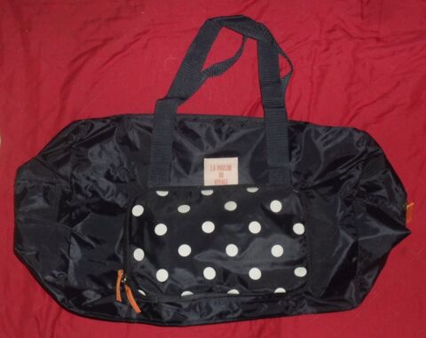 Sac pliable de la maison du voyage. 12 Montreuil (93)