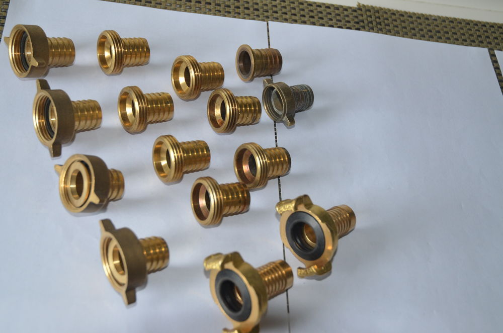 Raccords Geka pour tuyaux d'arrosage Bricolage