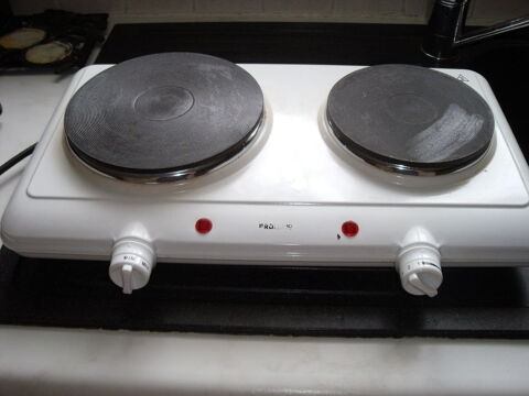 Table de cuisson �lectrique 2 feux 10 Lanmeur (29)