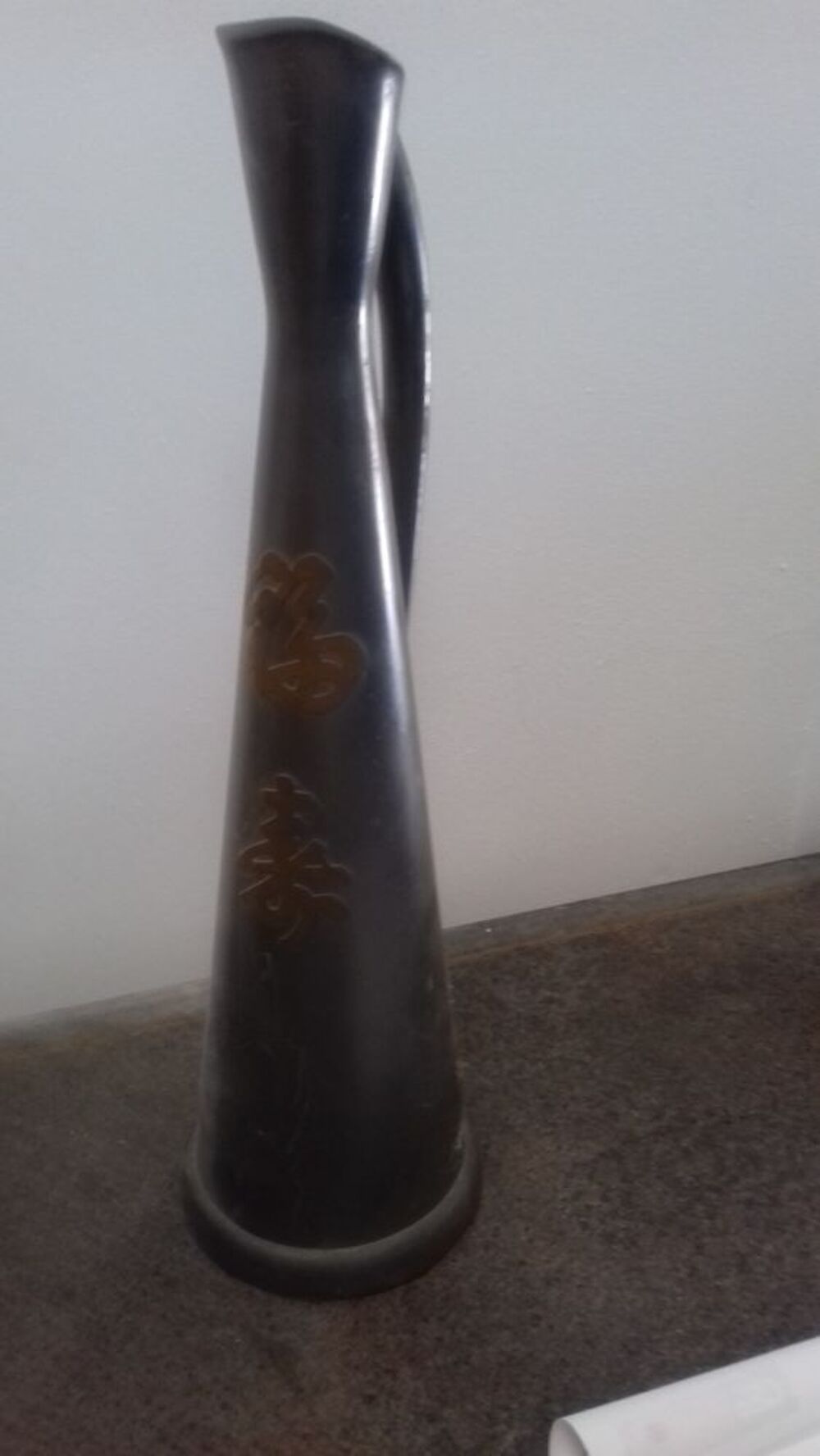 vase en etain Décoration