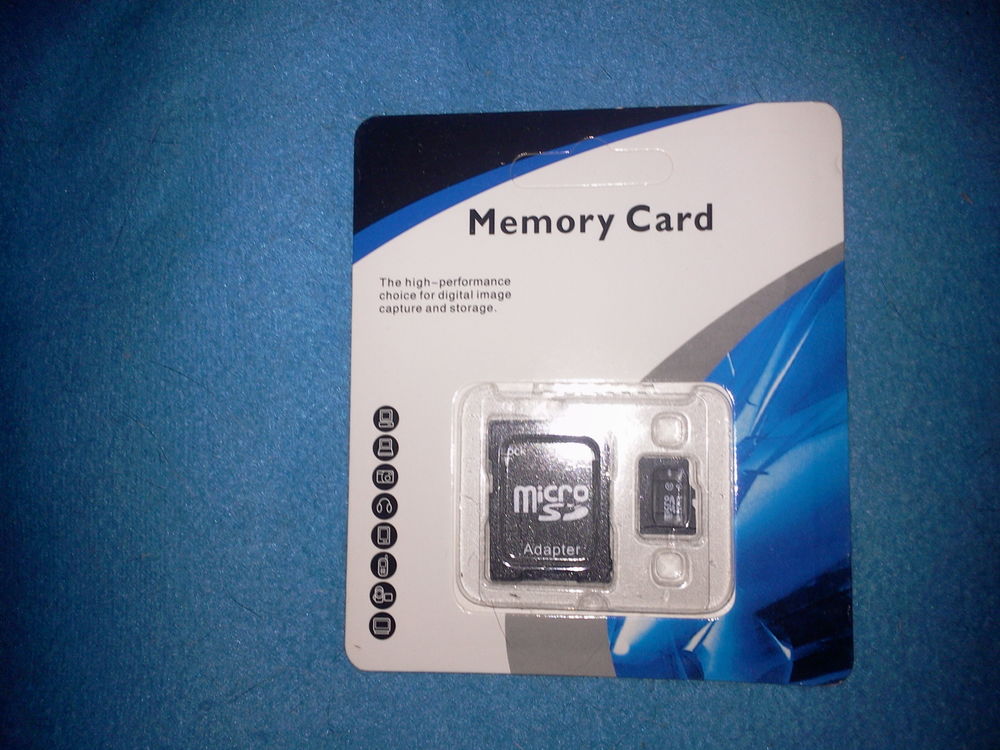 CARTE MICRO SD + ADAPTATEUR 64 GO NEUVE Matériel informatique