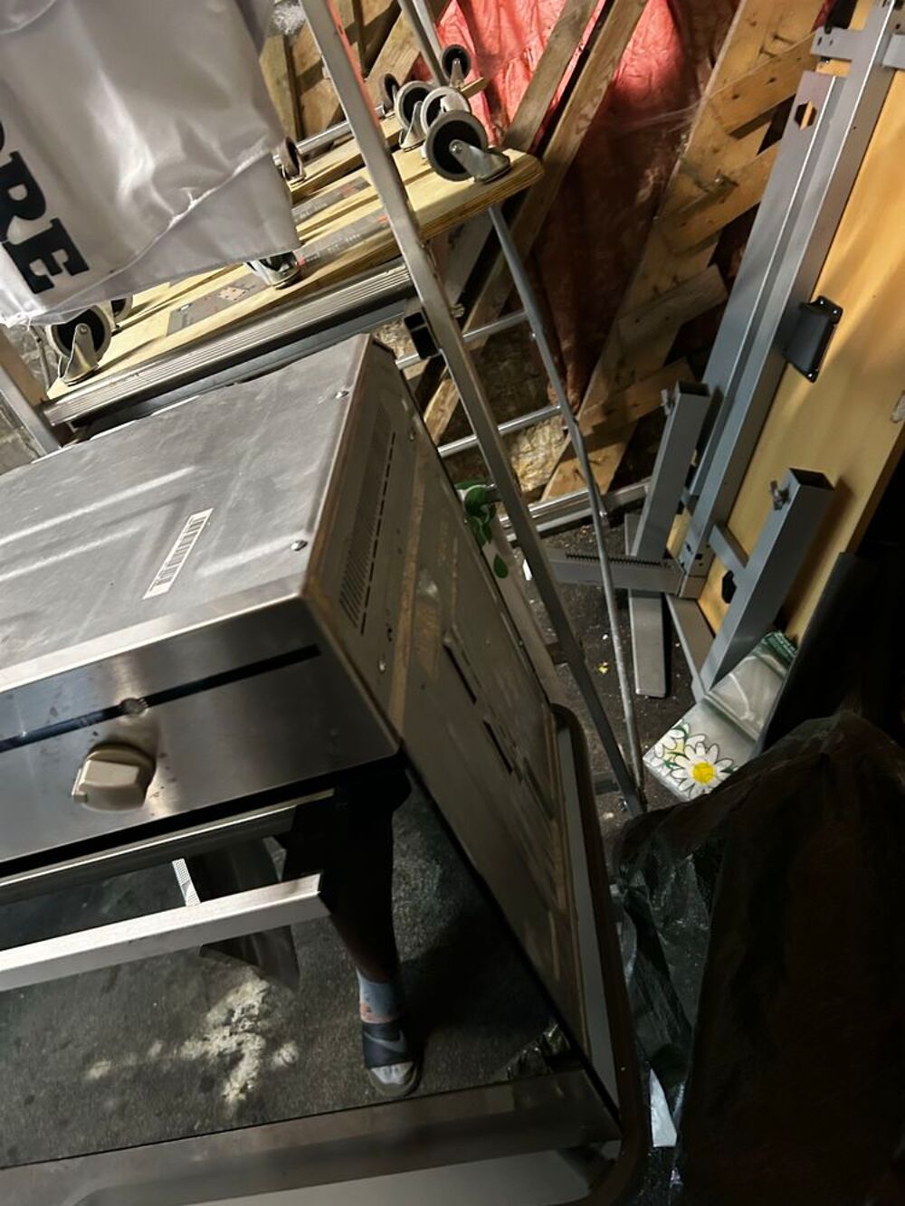 four neuf indesit oe... Electroménager