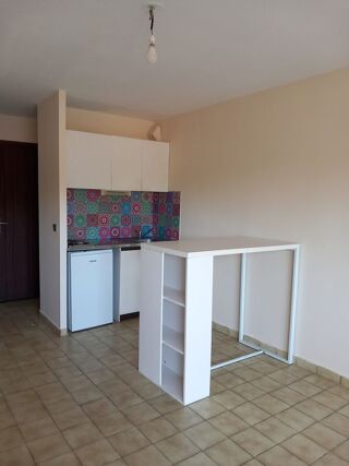  Appartement à louer 1 pièce 22 m² Béziers