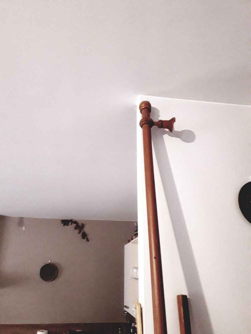barre a rideaux en bois Meubles