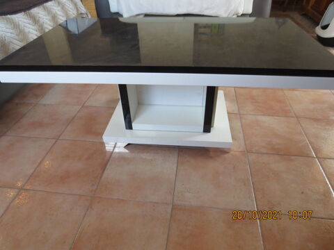 TABLE DE SALON DESIGN ITALIEN 125 Serpaize (38)