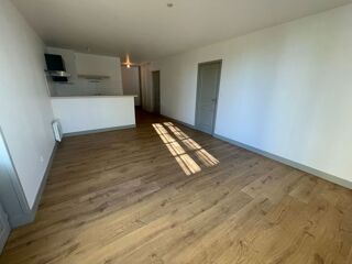  Appartement � vendre 2/3 pi�ces 65 m� Saintes