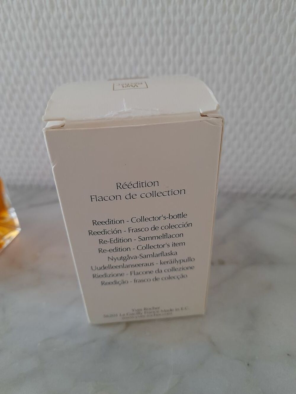 Flacon De parfum ispahan Yves Rocher 