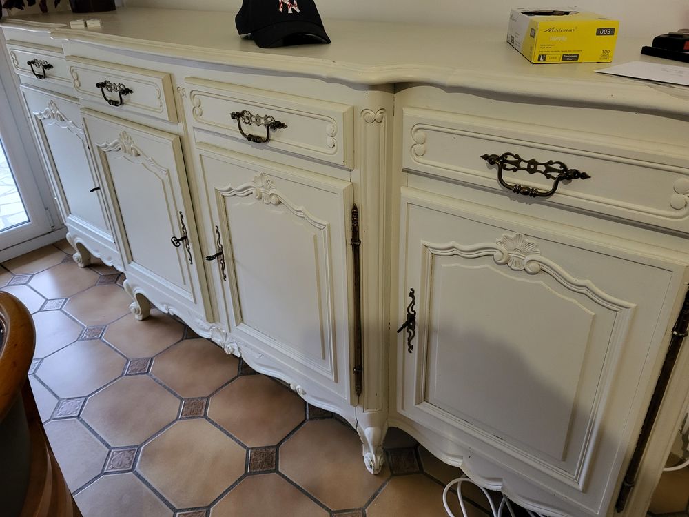 Buffet merisier repeint Meubles