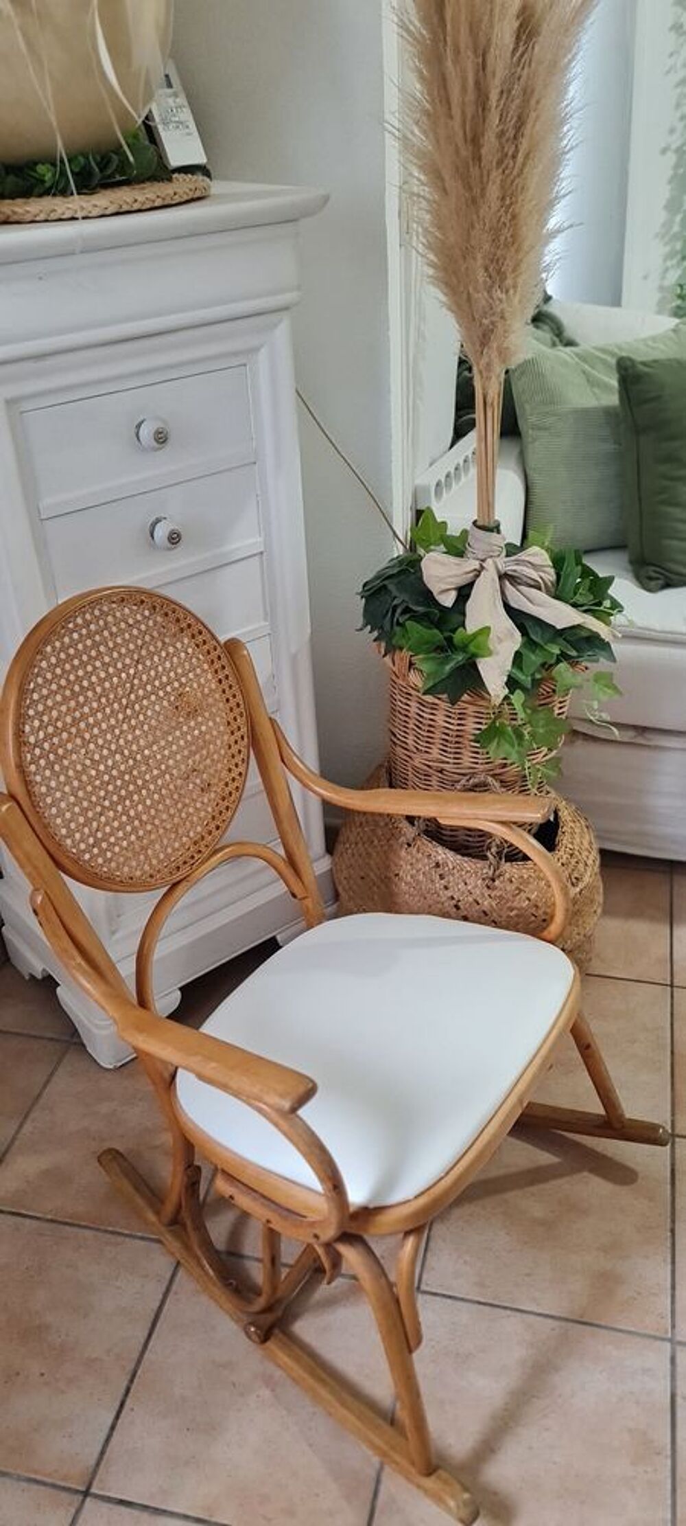 Rocking chair enfant en rotin Mobilier enfants