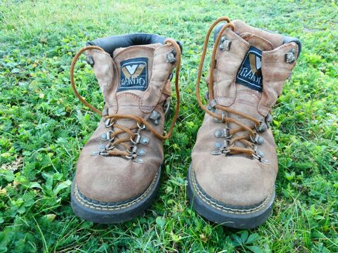 Chaussures de randonnées 10 Saint-Saturnin-sur-Loire (49)