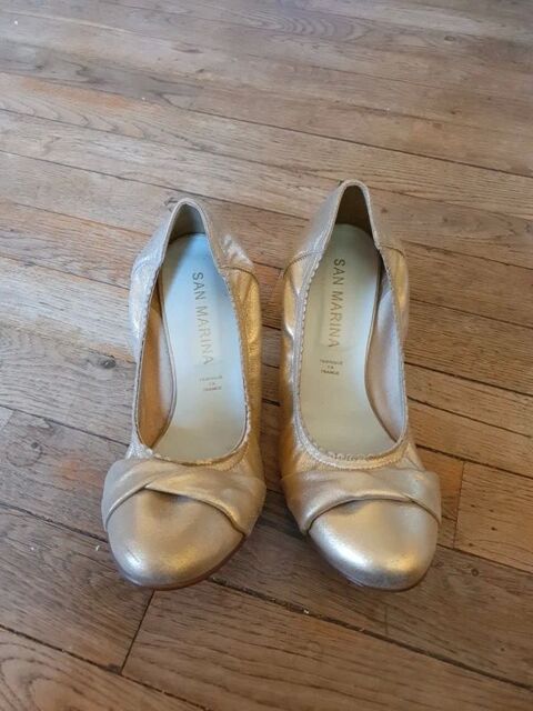 Chaussures à talons dorées San Marina 25 Sansac-de-Marmiesse (15)