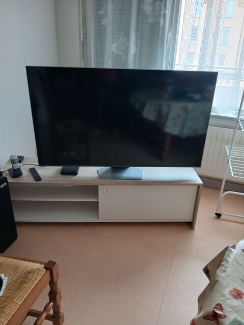 TELEVISEUR 900 Le Coteau (42)