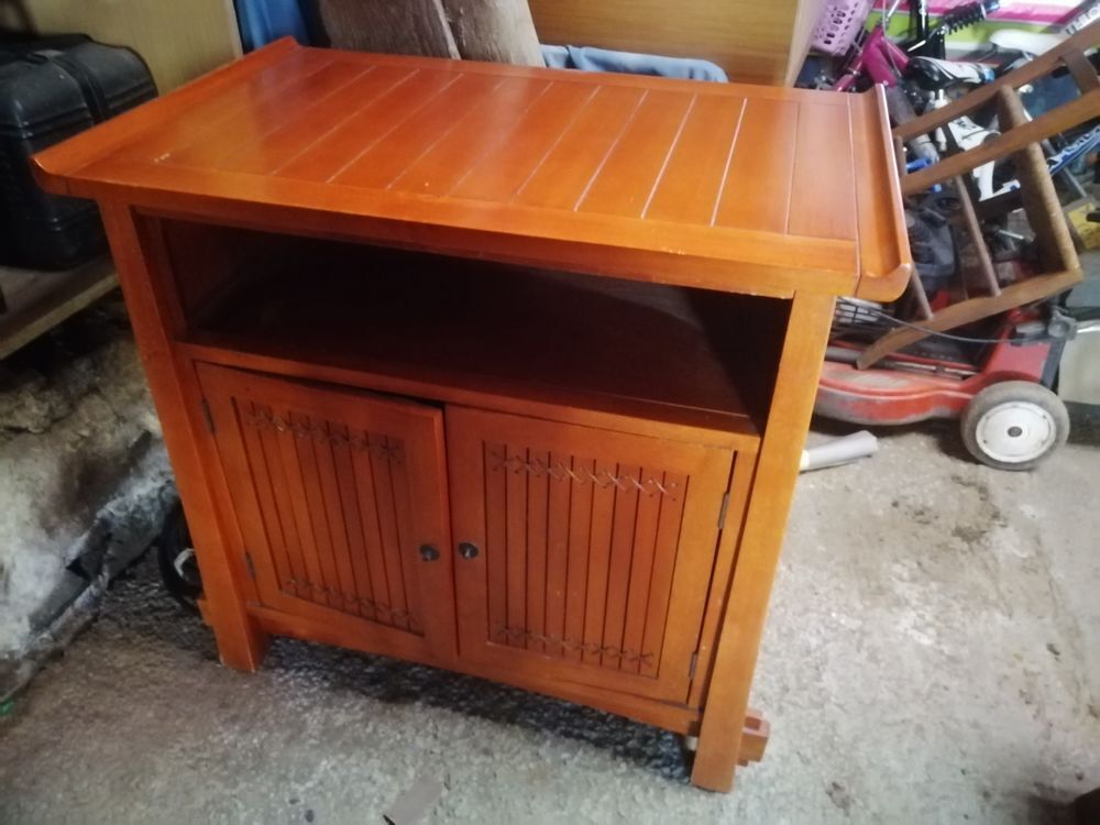 Lot de trois meubles pour salon Meubles