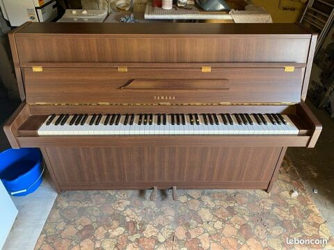 Piano YAMAHA LU 101 IDF 500 Presles (95)