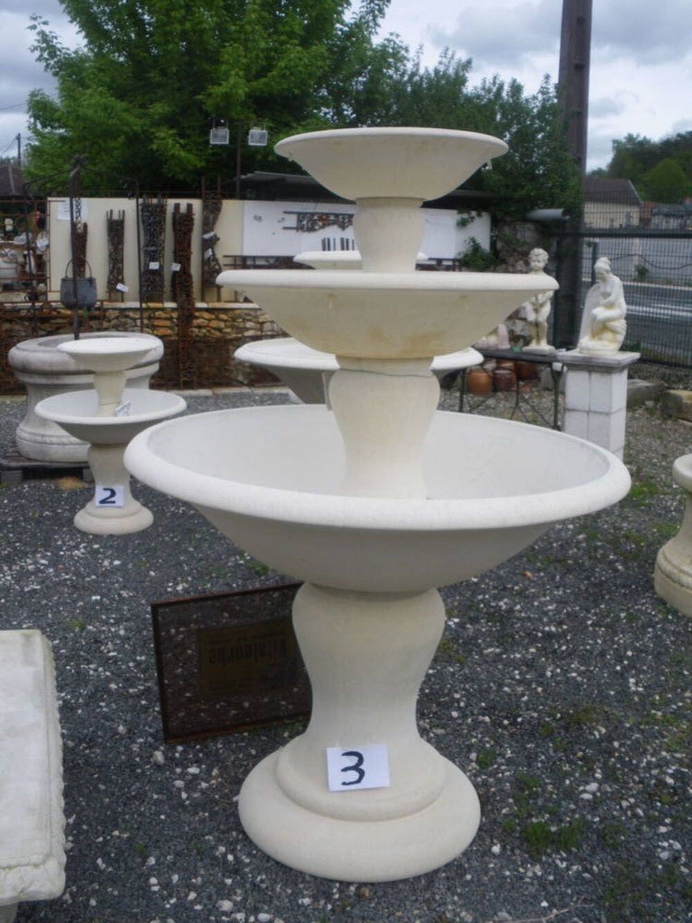 Fontaine en pierre reconstitu&eacute;e non g&eacute;live Décoration