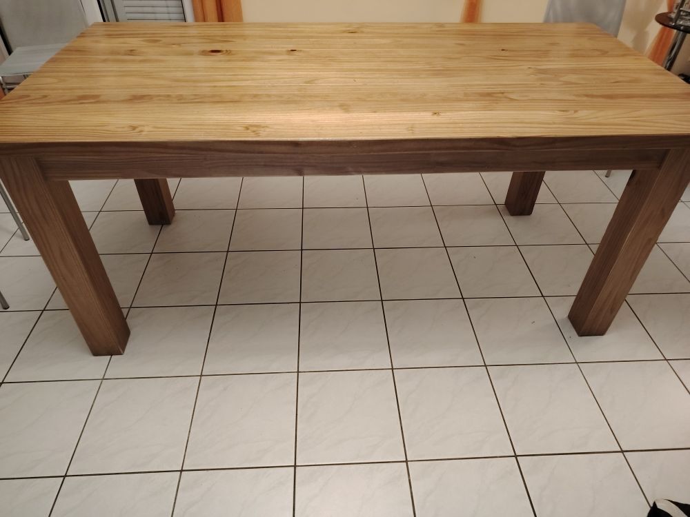 Table en pin avec rallonge Meubles