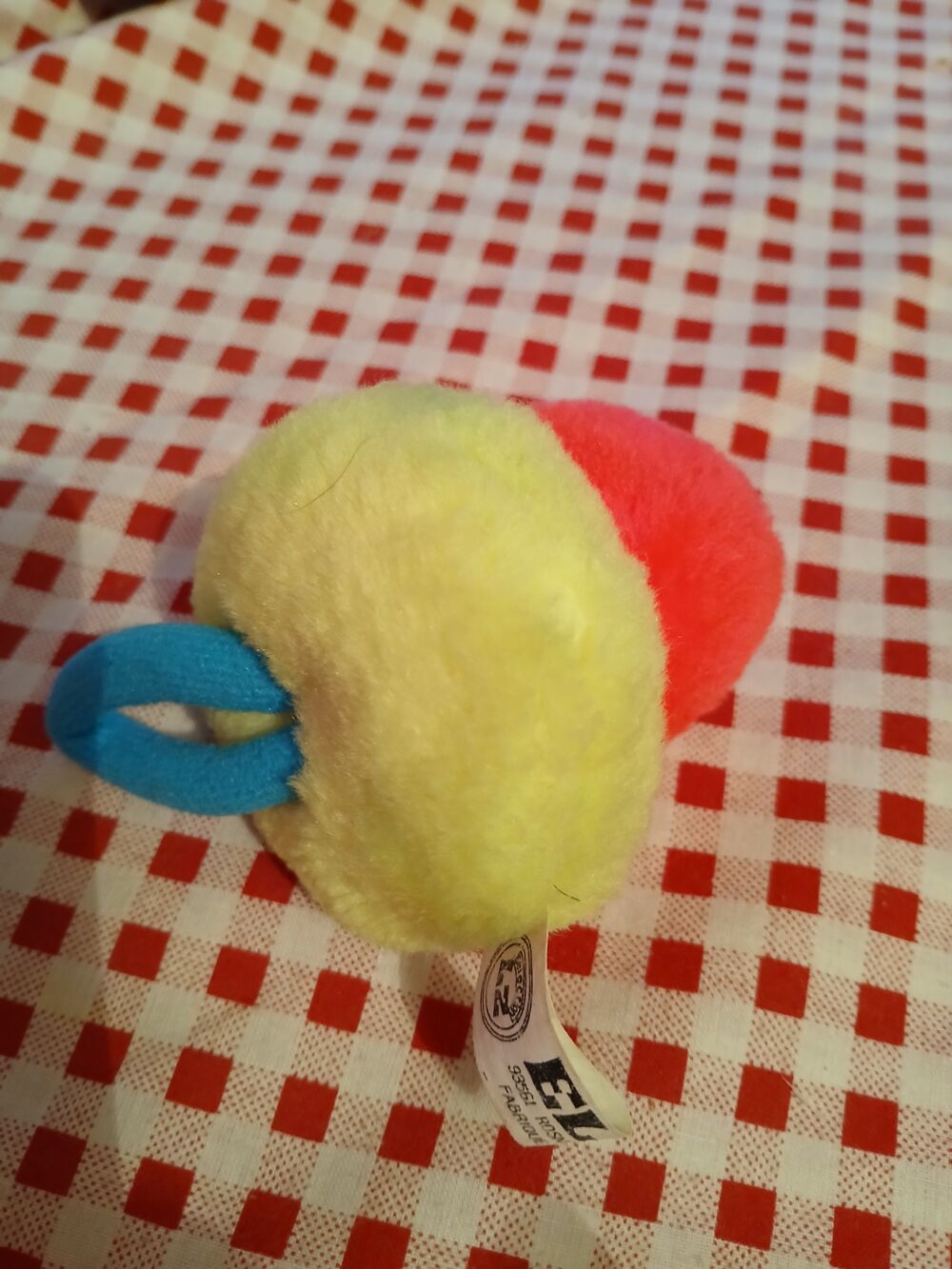 PELUCHE N&deg; 19
SUCETTE PELUCHE
Jeux / jouets