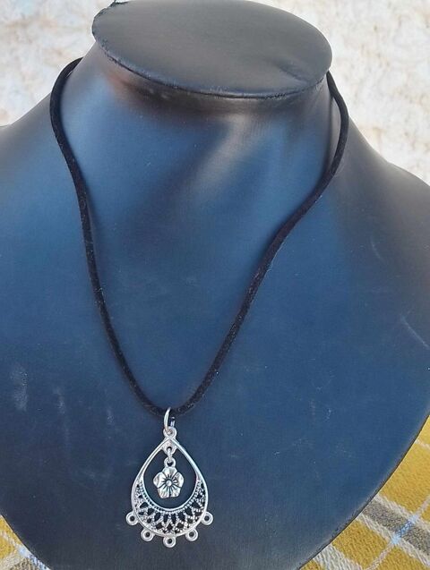 Collier Cordon Fantaisie avec Pendentif Argent : Rglable 5 La Fert-Alais (91)