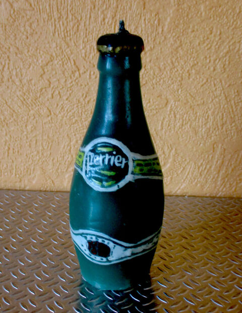 Bougie pub Perrier (Troc possible contre outil Facom) 10 Saint-�lix-le-Ch�teau (31)