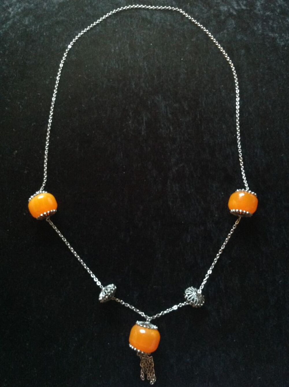 COLLIER SAUTOIR ETHNIQ. ANCIEN EN BAK&Eacute;LITE H 56cm
Bijoux et montres