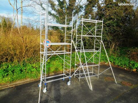 Echafaudage tubesca 3 plateaux 4 roues hau. travai 10 mtre 33130 Bgles