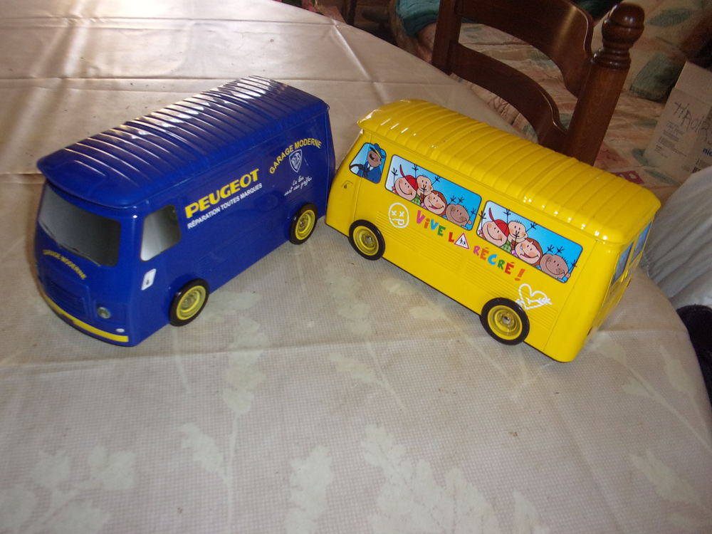 Camions boite a gateaux 