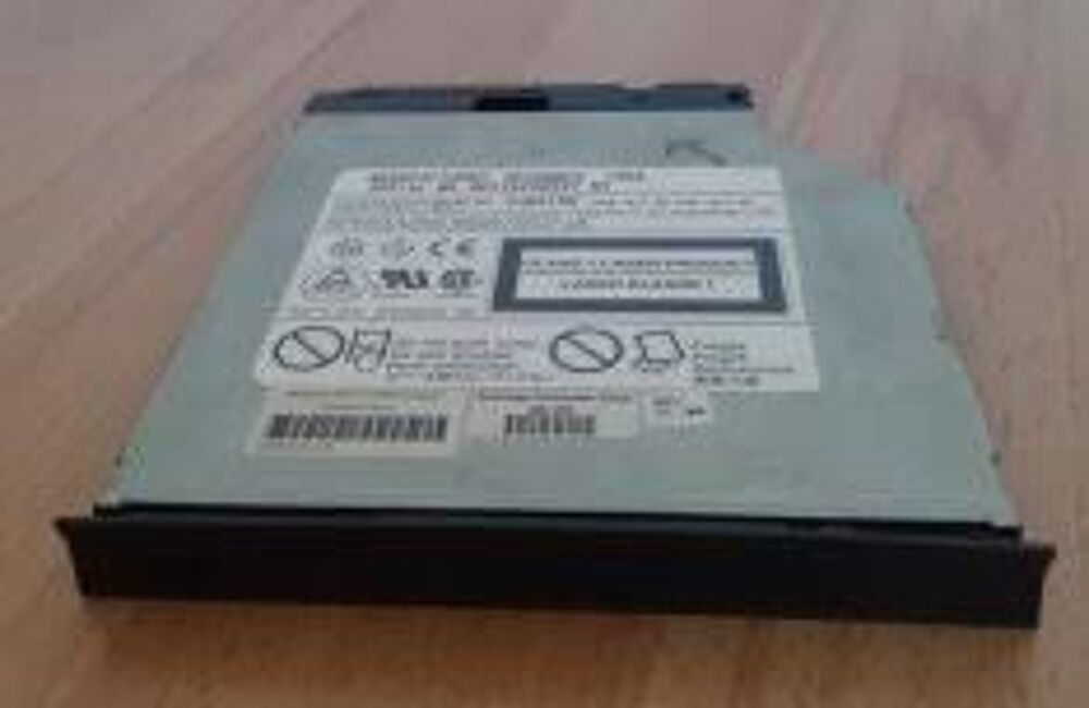 lecteur CD-ROM drive compaq Modele UJDA150 pc port Matriel informatique
