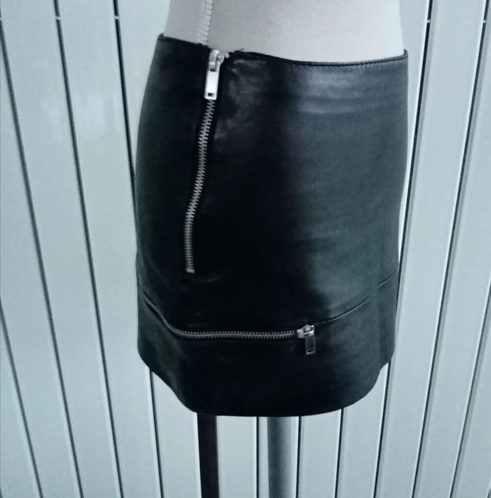 JUPE ZARA CUIR Vêtements