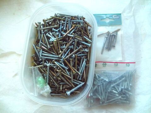 Lot de 1,6 kg de vis de 40 / 45 mm de long 40 Villeurbanne (69)