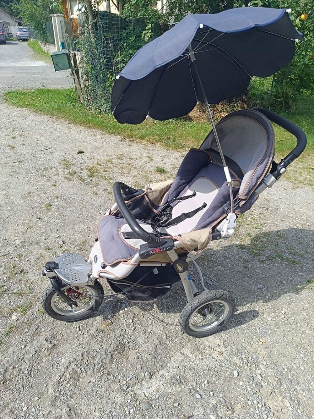 poussette Puériculture