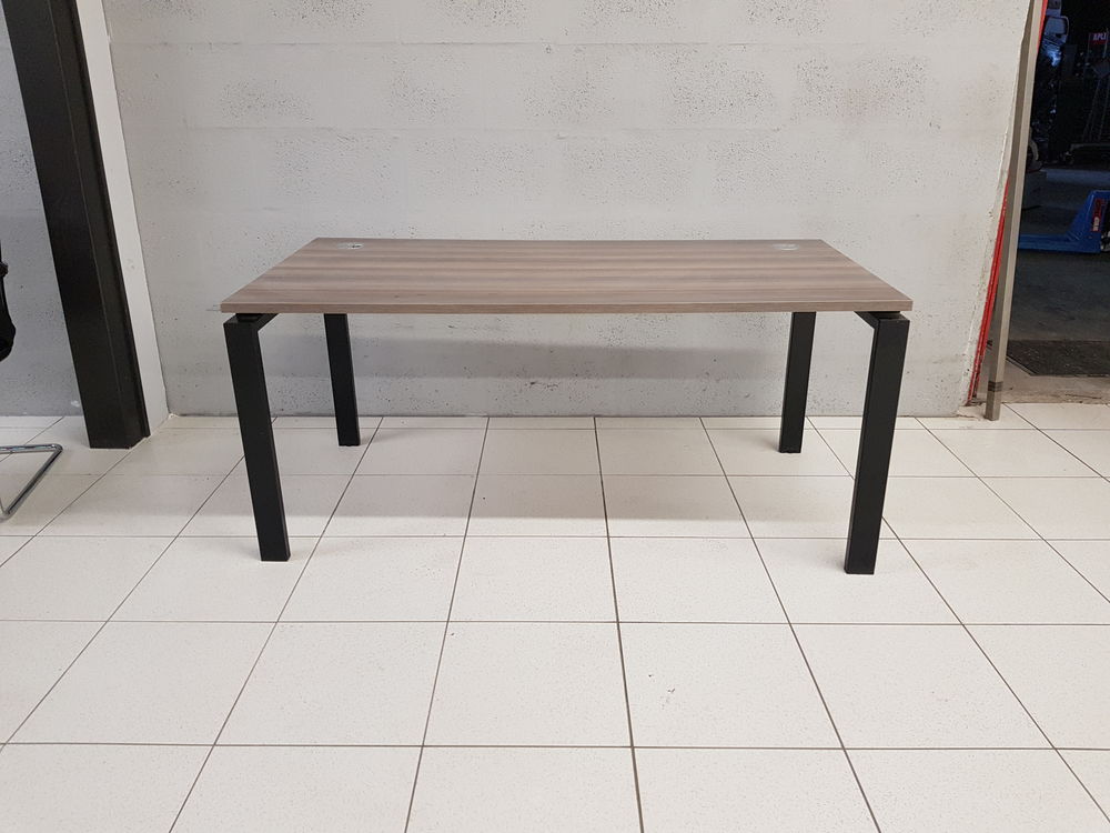 Bench + demi-lune astro 
Meubles