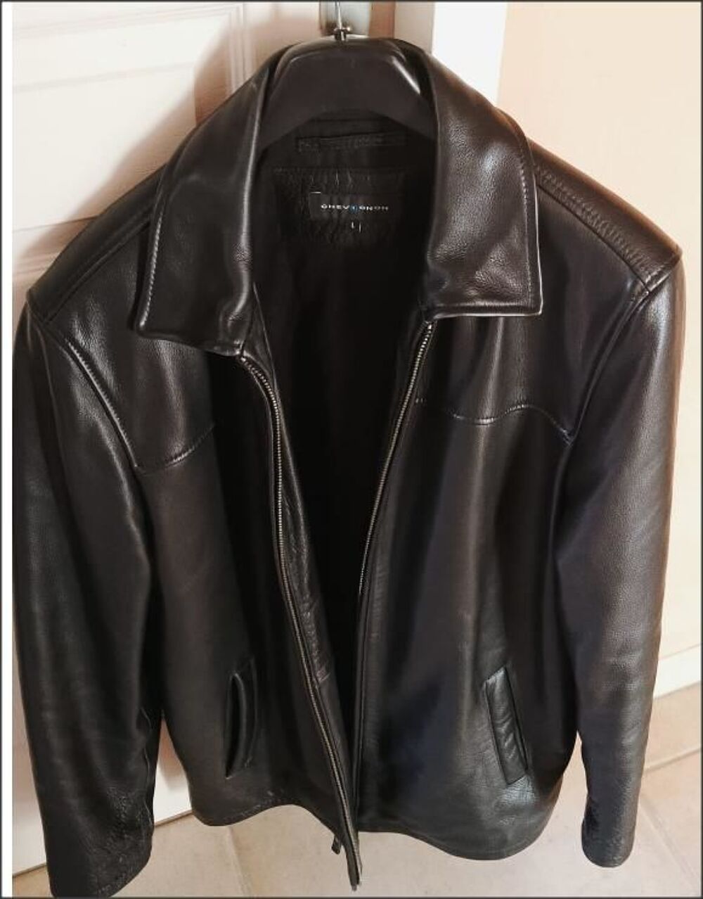 Veste blouson Cuir marque originale Chevignon&reg; Taille L Neuf V�tements