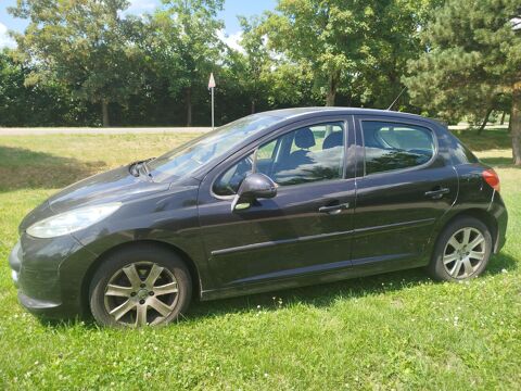 Peugeot 207 1.6 HDi 16v 110ch Exécutive