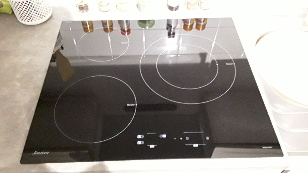 Table de Cuisson SAUTER &agrave; Induction 
&quot;Enti&egrave;rement BOOSTER &quot;
Electromnager