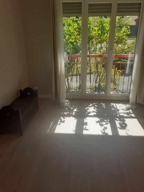   T2 Rénové proche Technom Appartement - 2/3 pièce(s) - 48 m²