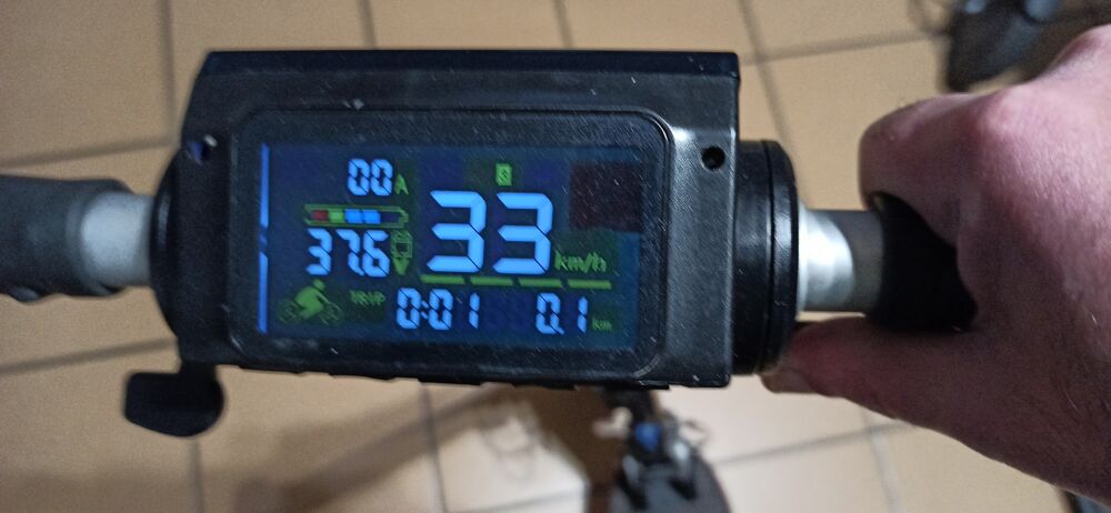 Trottinette &eacute;lectrique go-ride 80 pro &eacute;dition nuits et autre Vélos