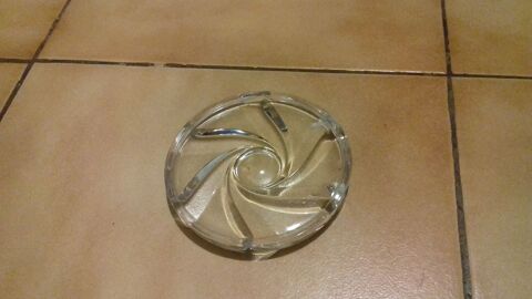 Petit plateau en cristal d'arque
20 Sept�mes-les-Vallons (13)