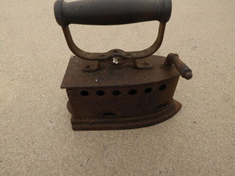 fer � repasser 10 Saint-Pierre-des-�chaubrognes (79)