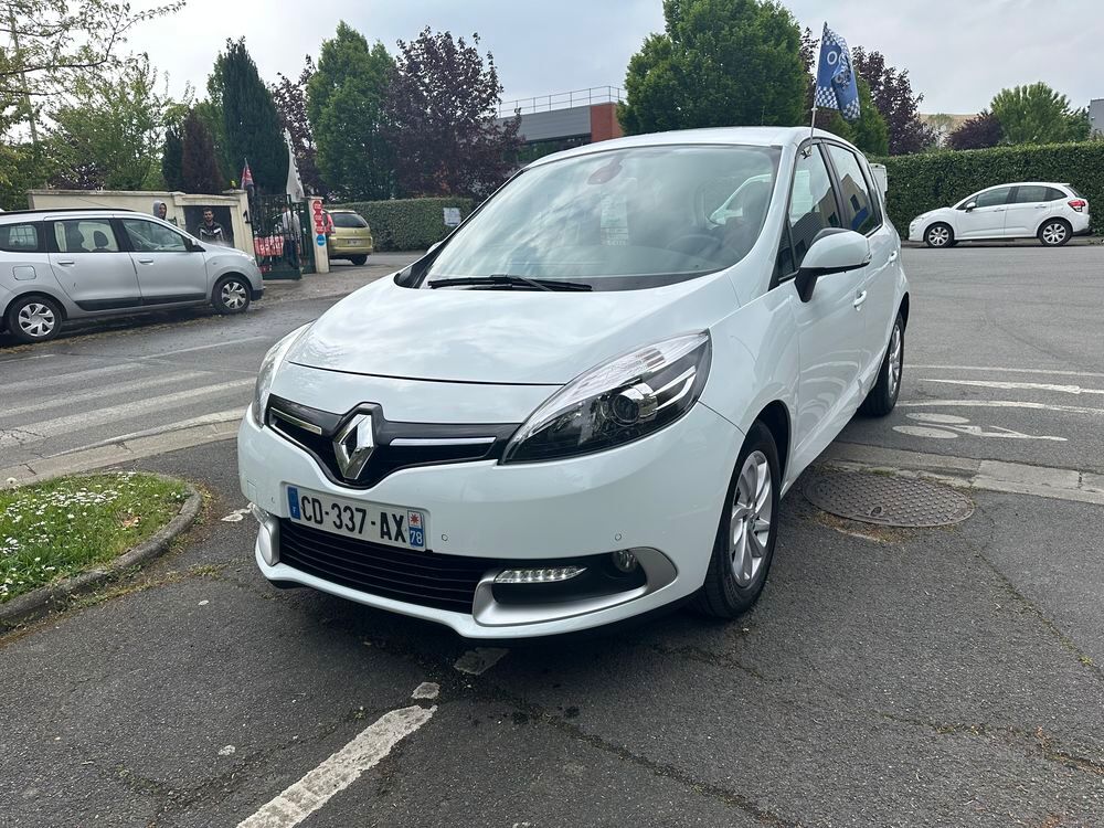 Scénic III Scenic III TCe 130 Expression 2012 occasion 77500 Chelles