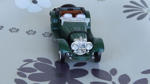 Voiture miniature Jaguar 1/43 10 Gap (05)