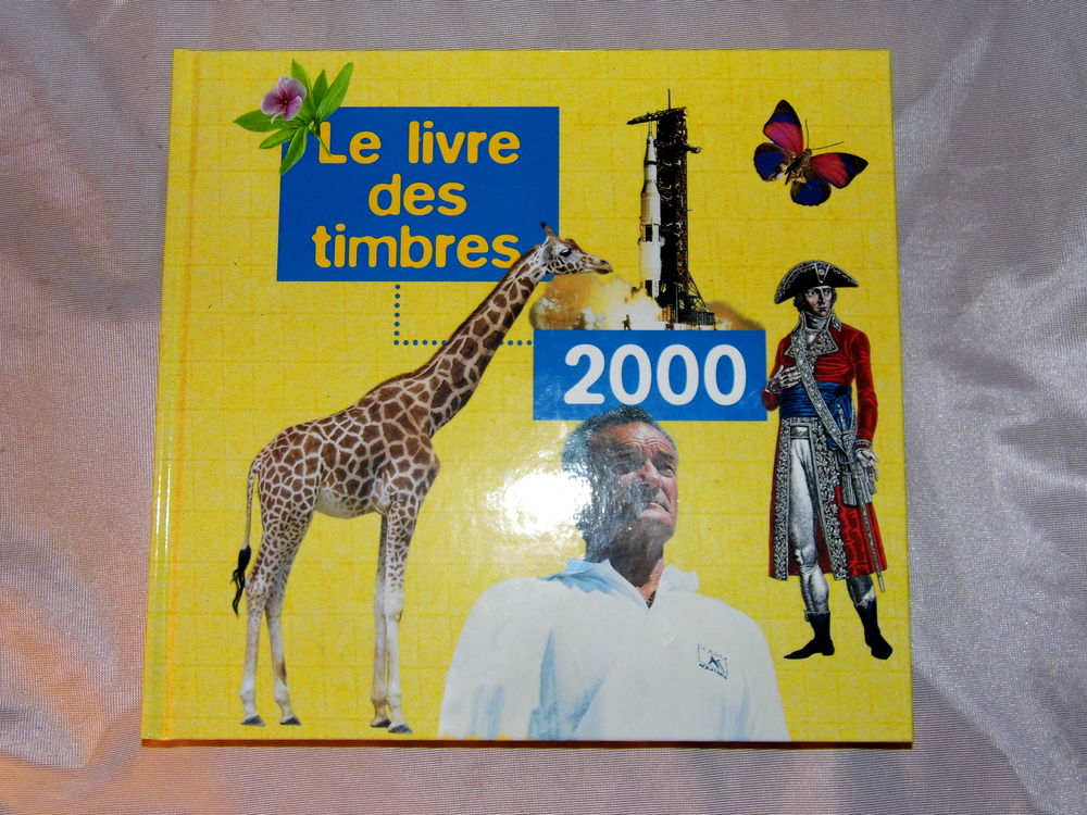 Livre des timbres 2000 Complet avec timbres neufs tintin tabarly philatelie 