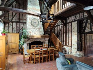  Maison  vendre 7 pices 220 m