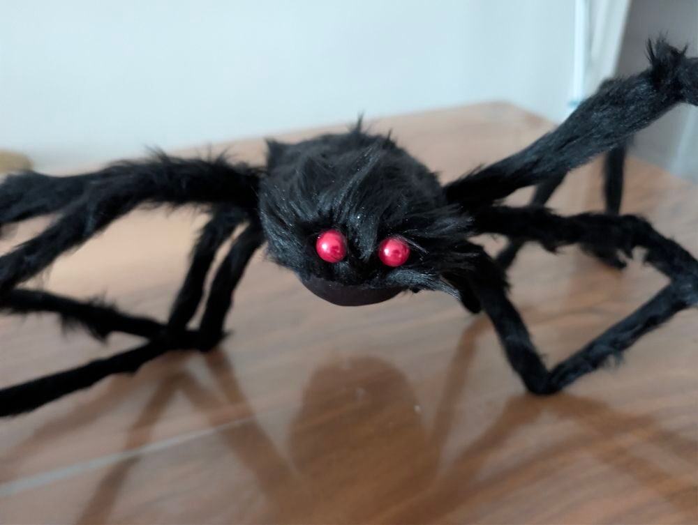 Araign&eacute;e g&eacute;ante HALLOWEEN 125 cm Décoration