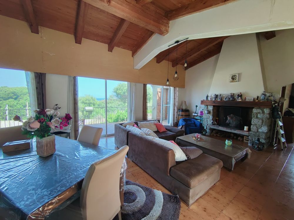 Vente Villa Rare : Villa type 6 à proximité des plages Monticello