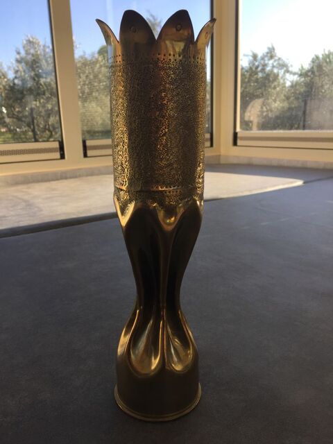 Douille en cuivre 28 N�mes (30)